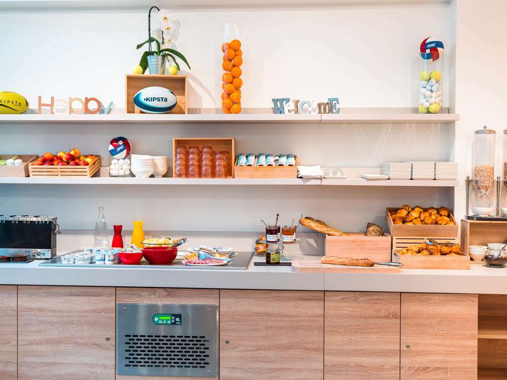 Ibis Styles Strasbourg Stade De La Meinau מסעדה תמונה